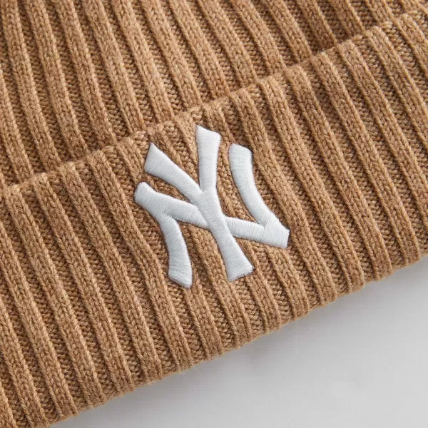 & New Era For The New York Yankees Knit Beanie | Kith Store