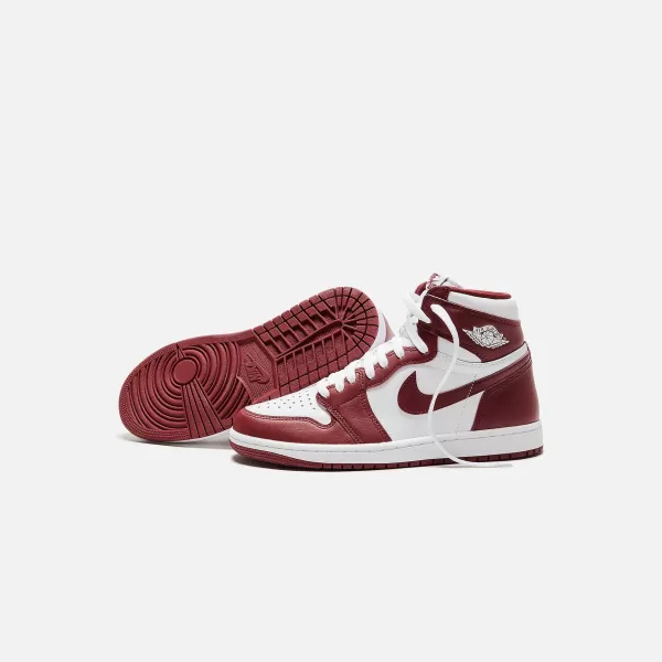 Nike Air 1 Retro High Og | Jordan Discount