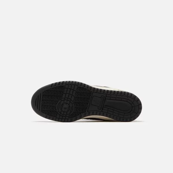 Weapon High | Converse Flash Sale